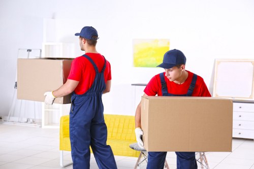Moving truck service for local Brompton home relocations