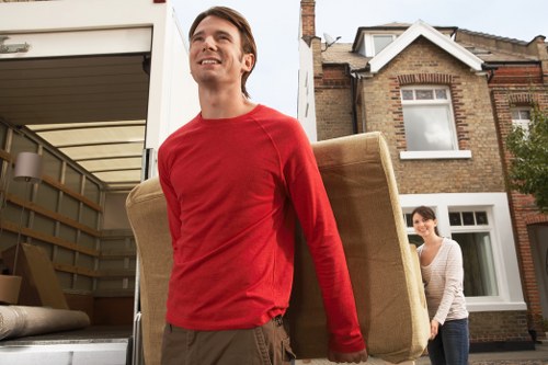 Practical moving support for homes and businesses in Brompton